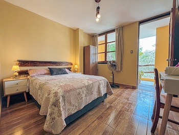 serenity hotel and lodge