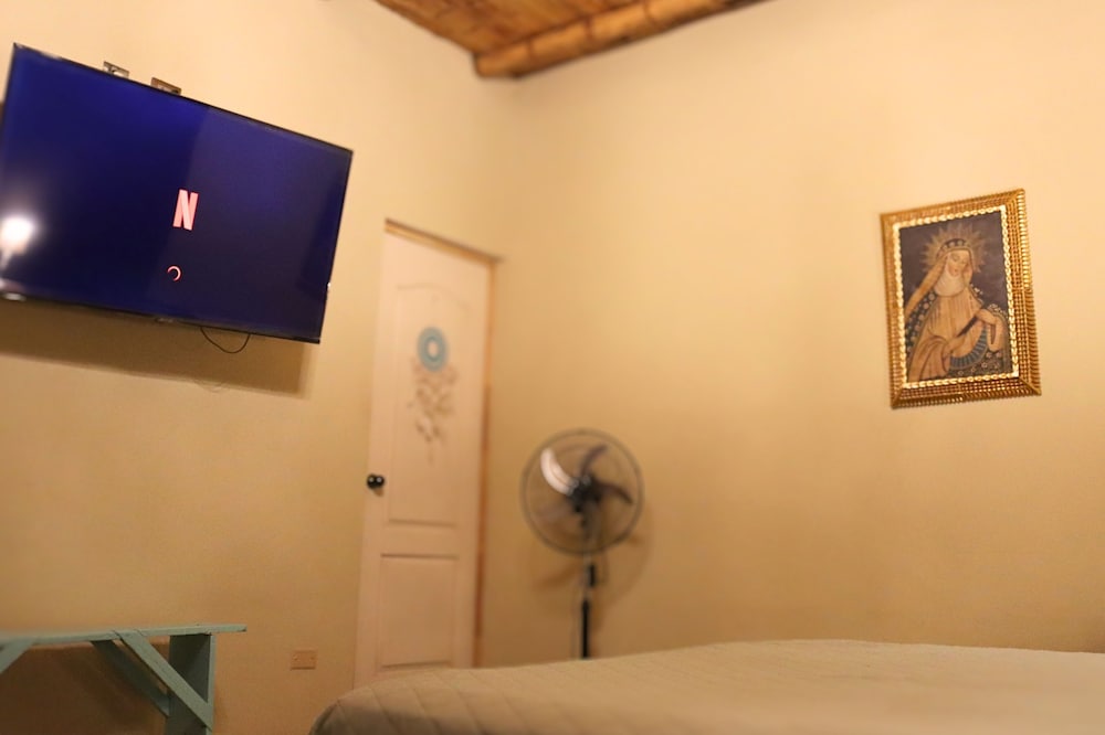 serenity hotel and lodge