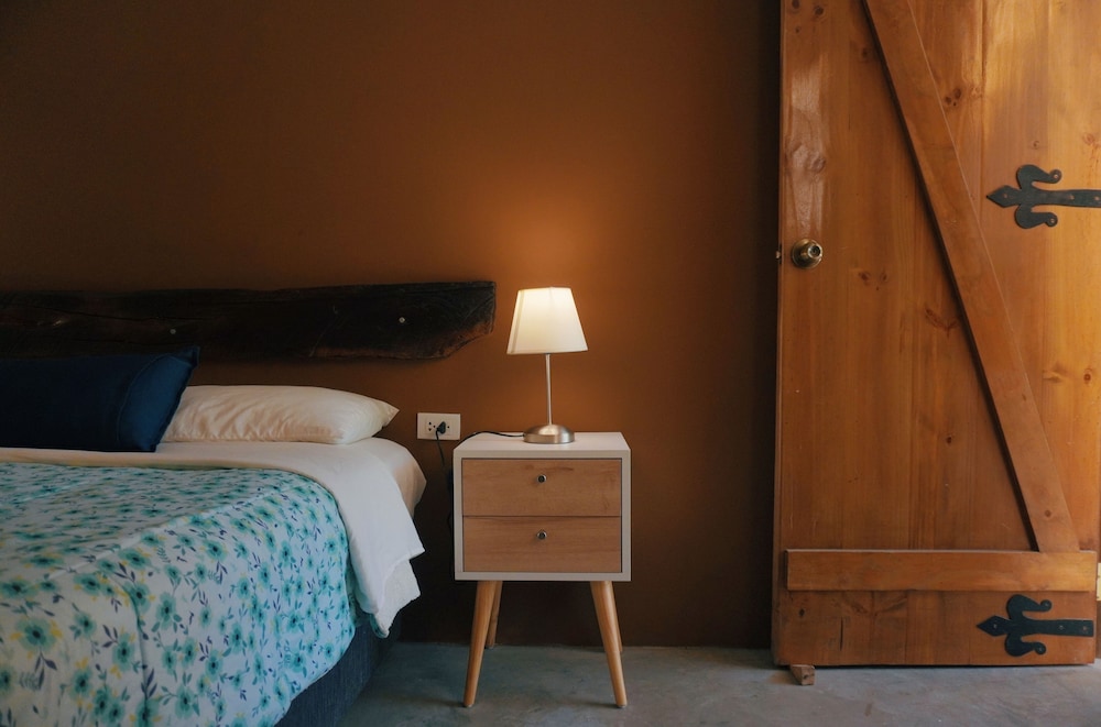 serenity hotel and lodge