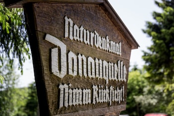 hohengasthaus kolmenhof an der donauquelle und st martinskapelle