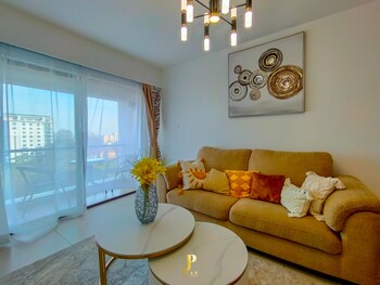 lux suites astoria apartments lavington