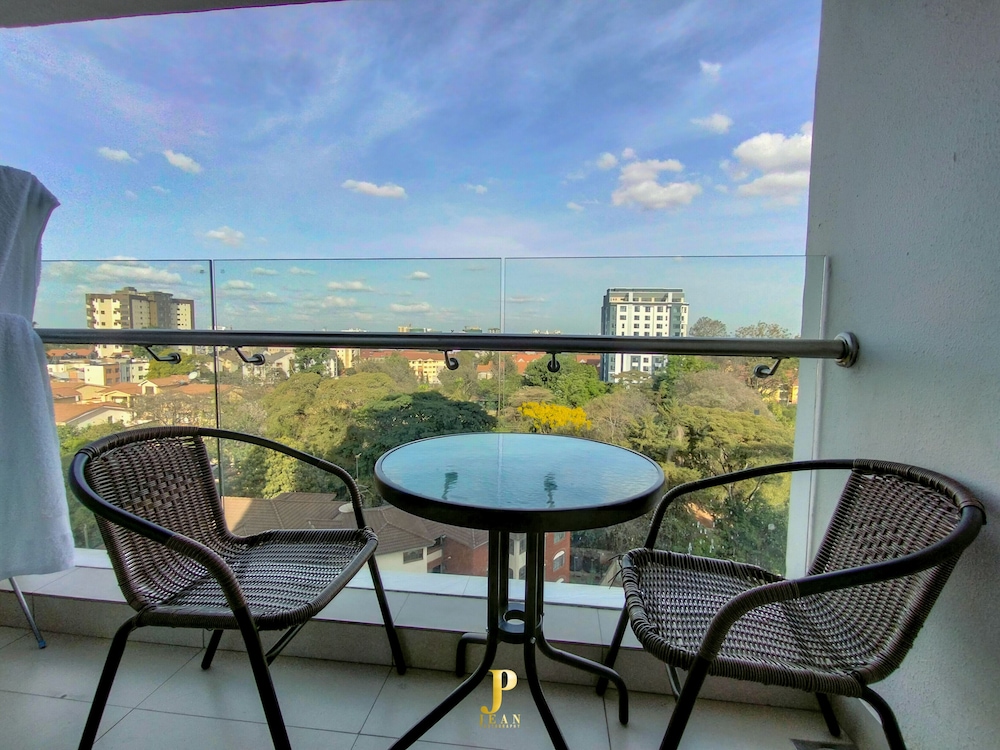 lux suites astoria apartments lavington