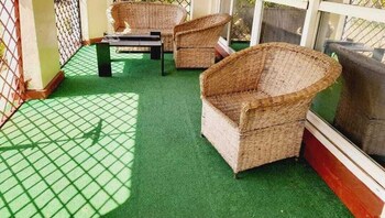 lux suites dofils creek residence nyali