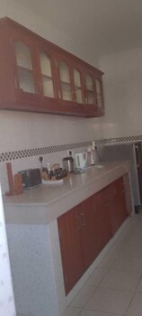 lux suites elsa royal apartments