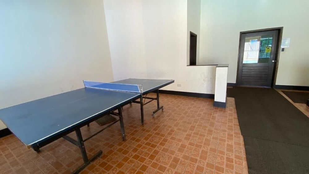 lux suites hayana palm apartments