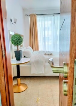 lux suites imagine luxury apartments