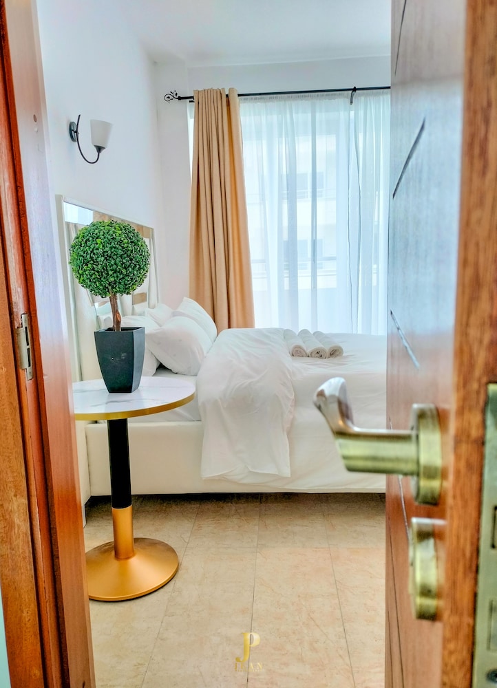 lux suites imagine luxury apartments