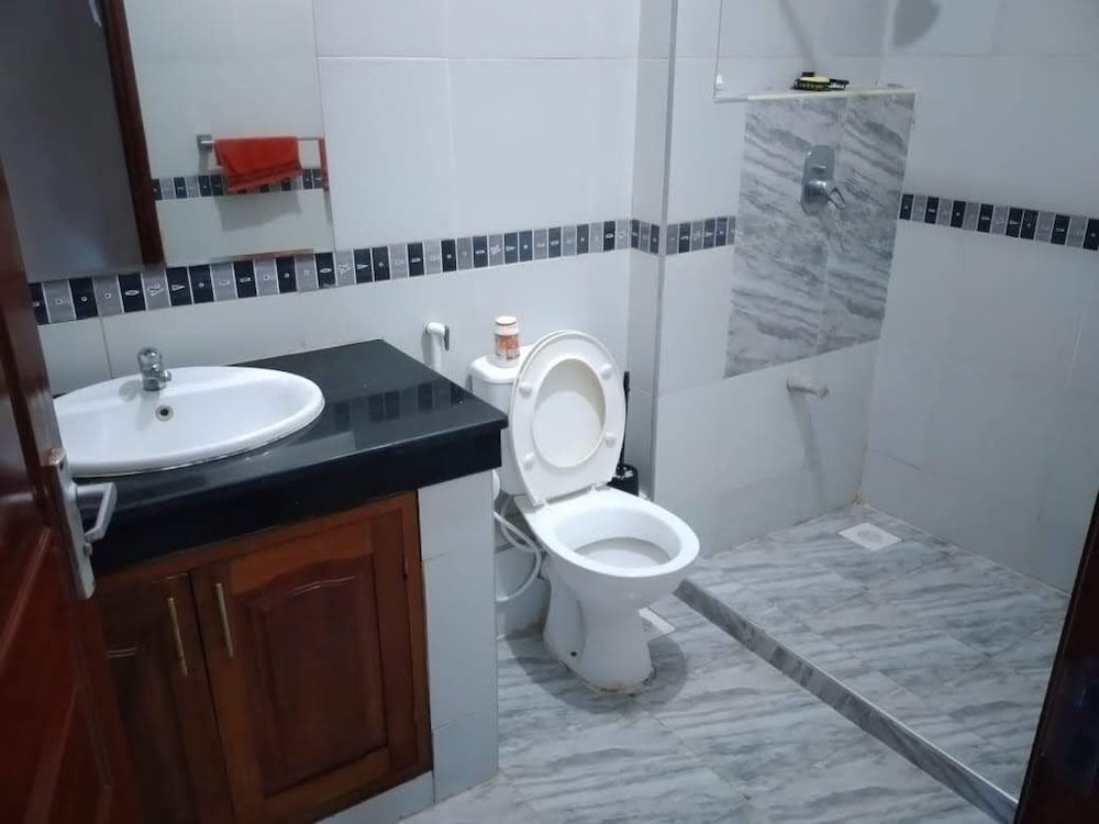 lux suites micasa royal apartments nyali