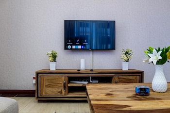 lux suites micasa royal apartments nyali