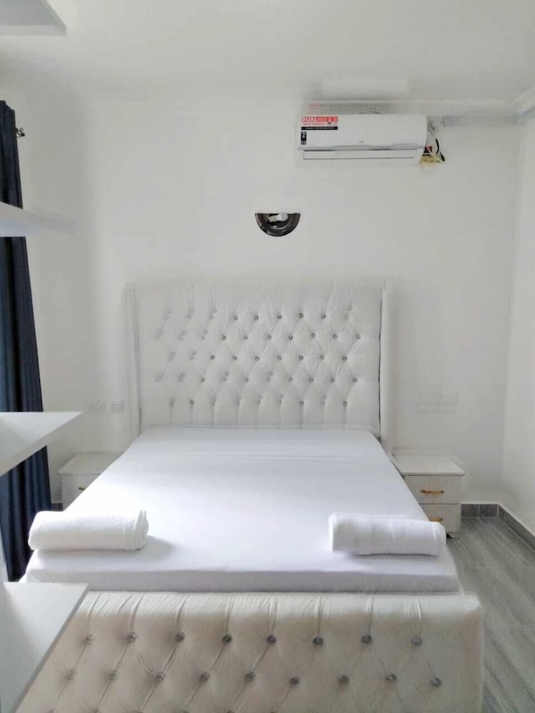 lux suites siloam apartments shanzu