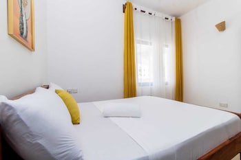 lux suites vee xanadu luxury apartments