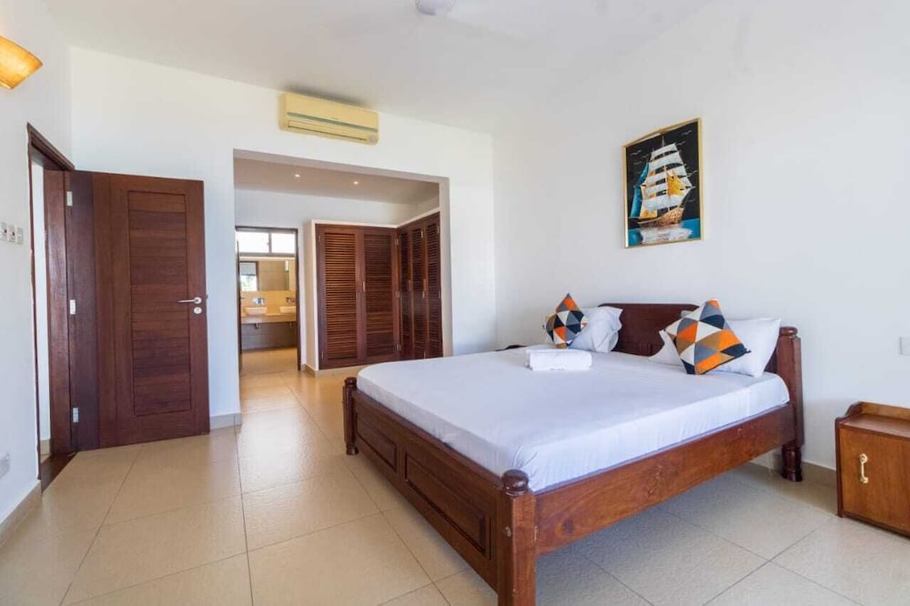 lux suites vee xanadu luxury apartments