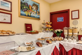 flower garden hotel rome