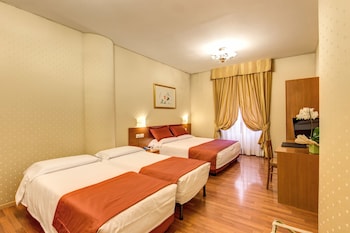 flower garden hotel rome