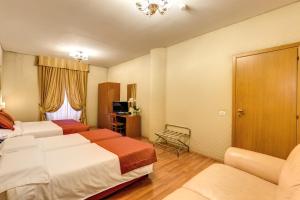 flower garden hotel rome