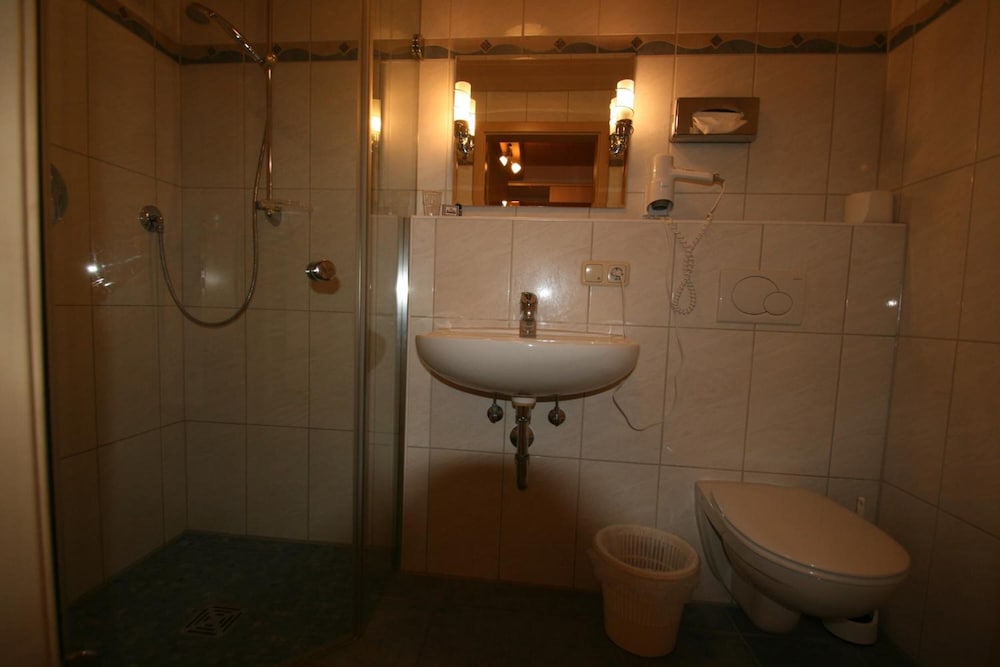 hotel cafe hanfstingl