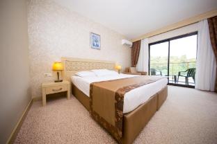 eldar resort hotel