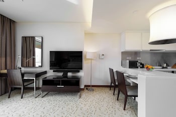 maison privee fabulous studio w direct burj khalifa views