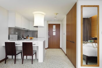 Maison Privee - Fabulous Studio W/ Direct Burj Khalifa Views,,0 star
