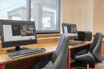 Courtyard By Marriott Sacramento Folsom,Folsom>>El Dorado Hills,3 star