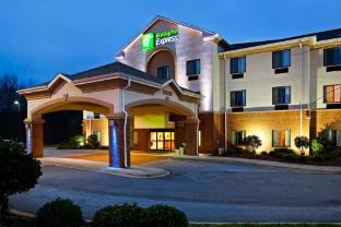 holiday inn express forest city by ihg