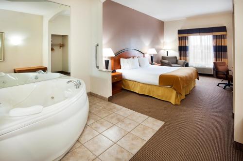 holiday inn express forest city by ihg