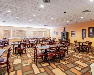 Quality Inn Fort Dodge,Humboldt>>Fort Dodge,2.5 star
