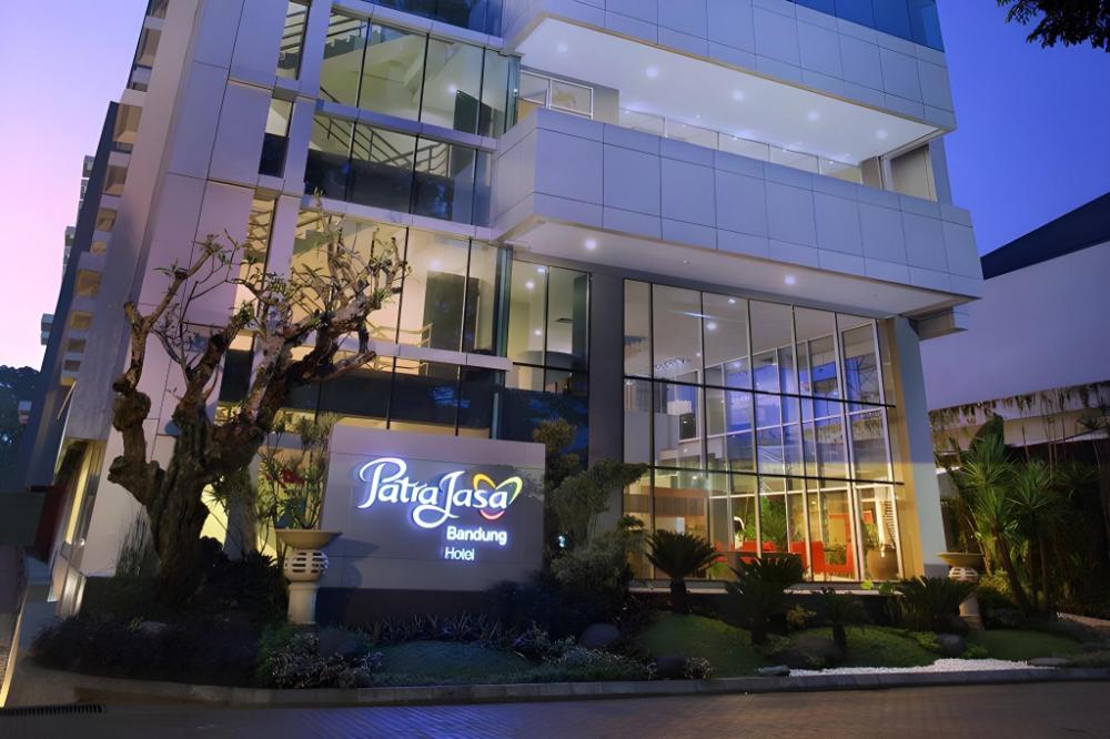 patra bandung hotel