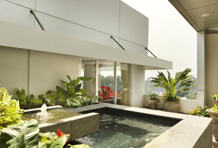 patra bandung hotel