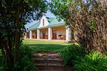 Mooiplaas Guesthouse,Garden Route>>De Hoop,4 star