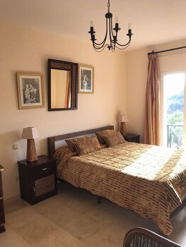 marbella villa rio seco