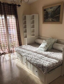 marbella villa rio seco