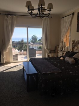 marbella villa rio seco