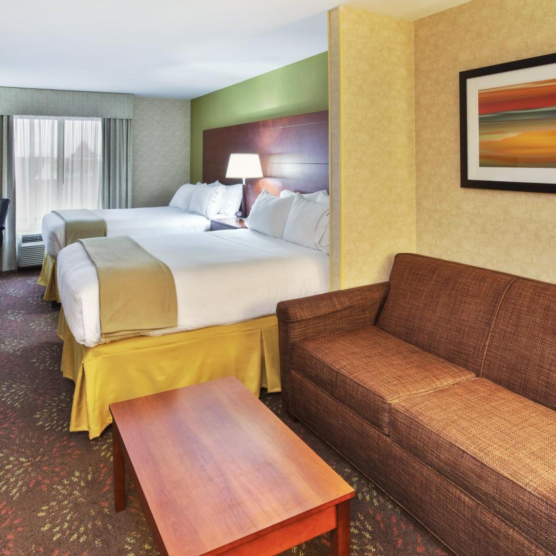 holiday inn express hotel and suites frankenmuth by ihg
