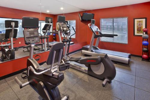 holiday inn express hotel and suites frankenmuth by ihg