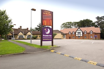 premier inn balsall common near nec