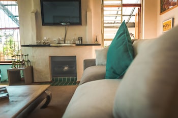 Point B Guest House,Green Point>>Cape Town,4 star
