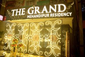 hotel the grand