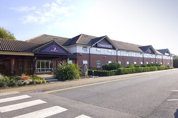 premier inn bristol south