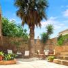 menexes suites monemvasia