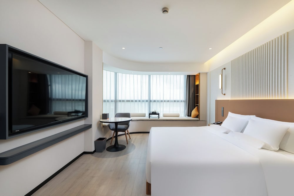 mercure guangzhou baiyun international airport