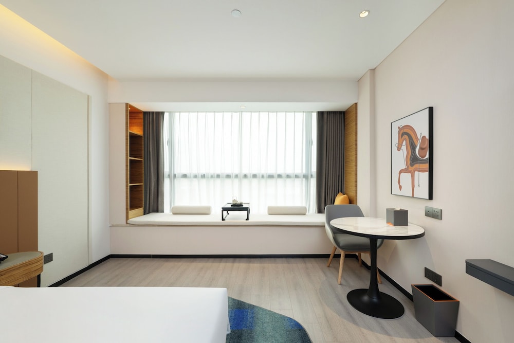 mercure guangzhou baiyun international airport