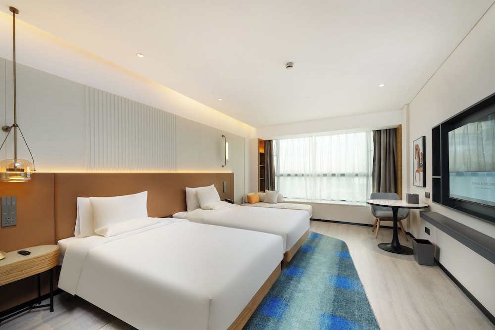 mercure guangzhou baiyun international airport