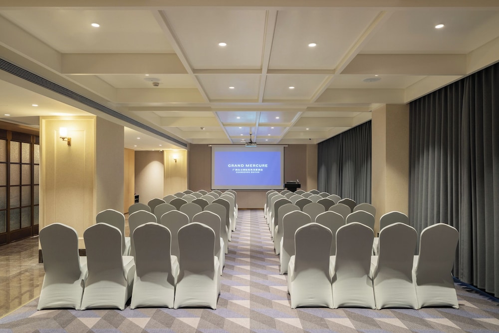 mercure guangzhou baiyun international airport