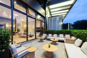 mercure guangzhou baiyun international airport