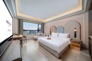 mercure guangzhou baiyun international airport