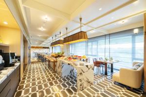 mercure guangzhou baiyun international airport