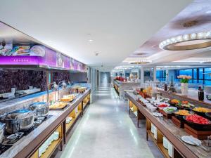 mercure guangzhou baiyun international airport