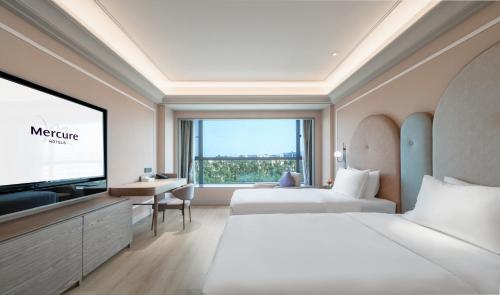 mercure guangzhou baiyun international airport