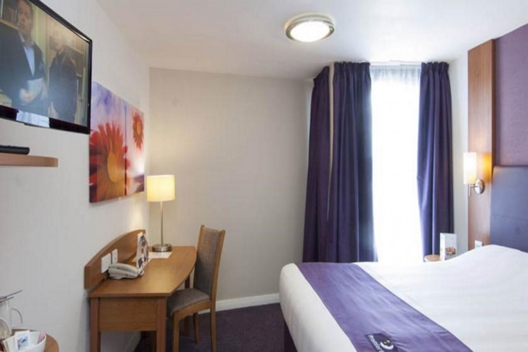 Premier Inn Hemel Hempstead Central,Hemel Hempstead>>Dacorum,2 star